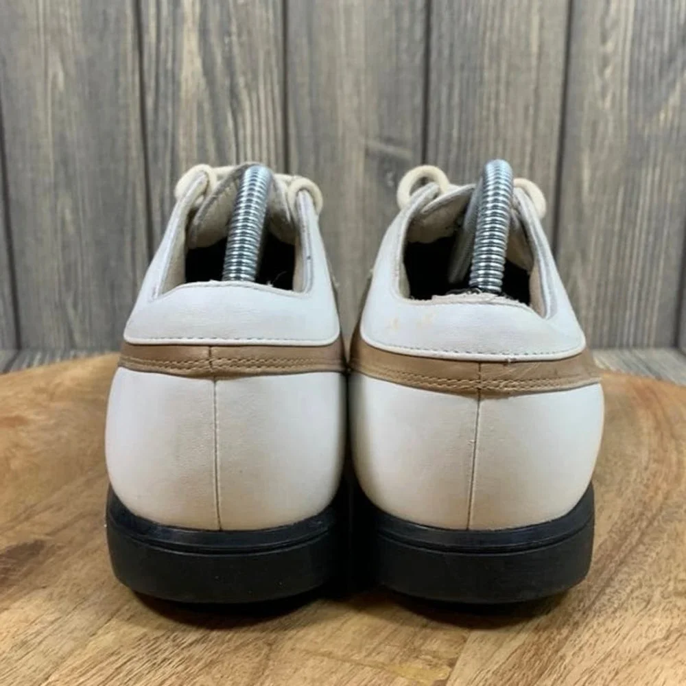 Nike Air Comfort Verdana Last Golf Shoes Womens Size 6.5 White‎ Brown Vtg 2003